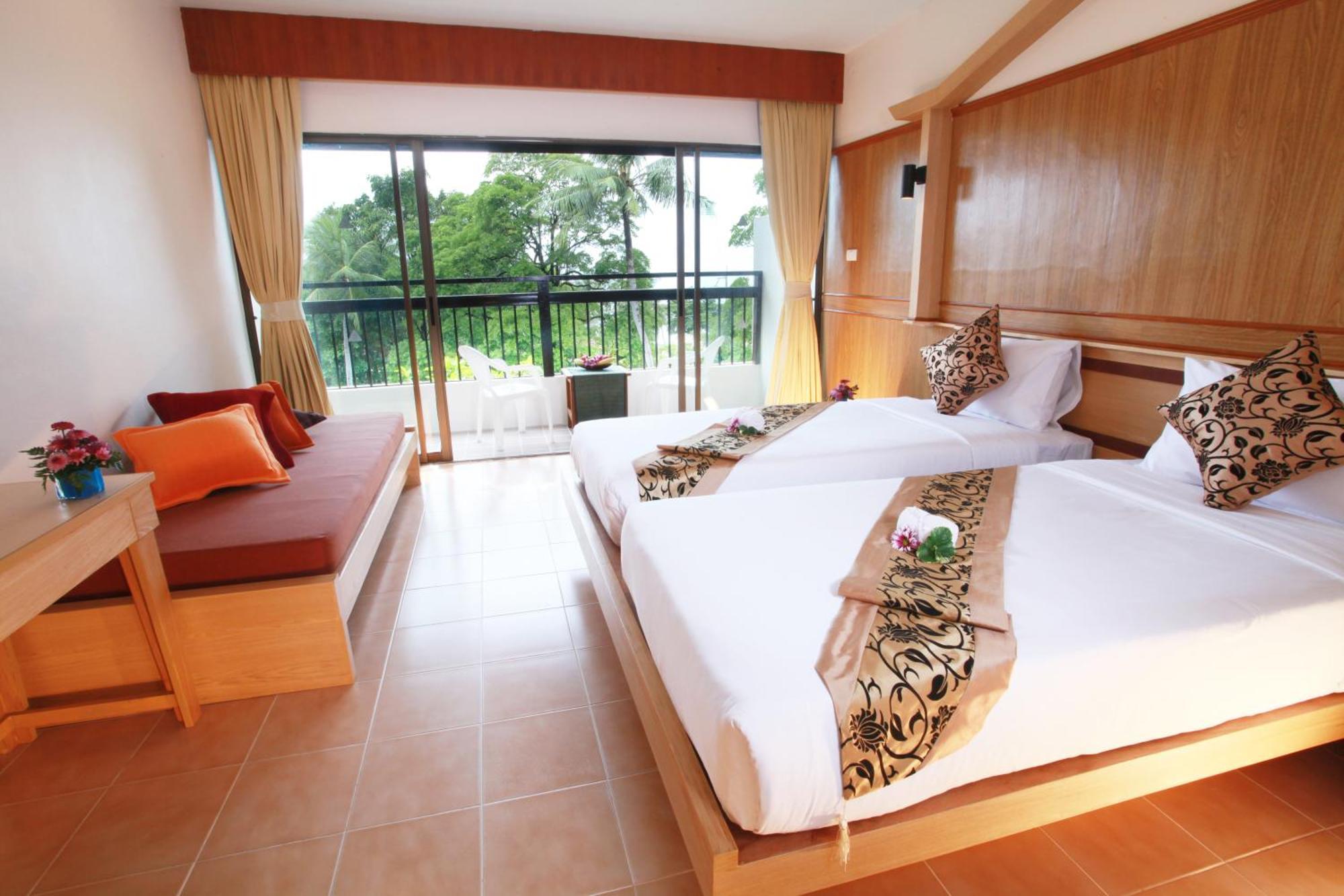 Patong Lodge Hotel - Sha Extra Plus Dış mekan fotoğraf